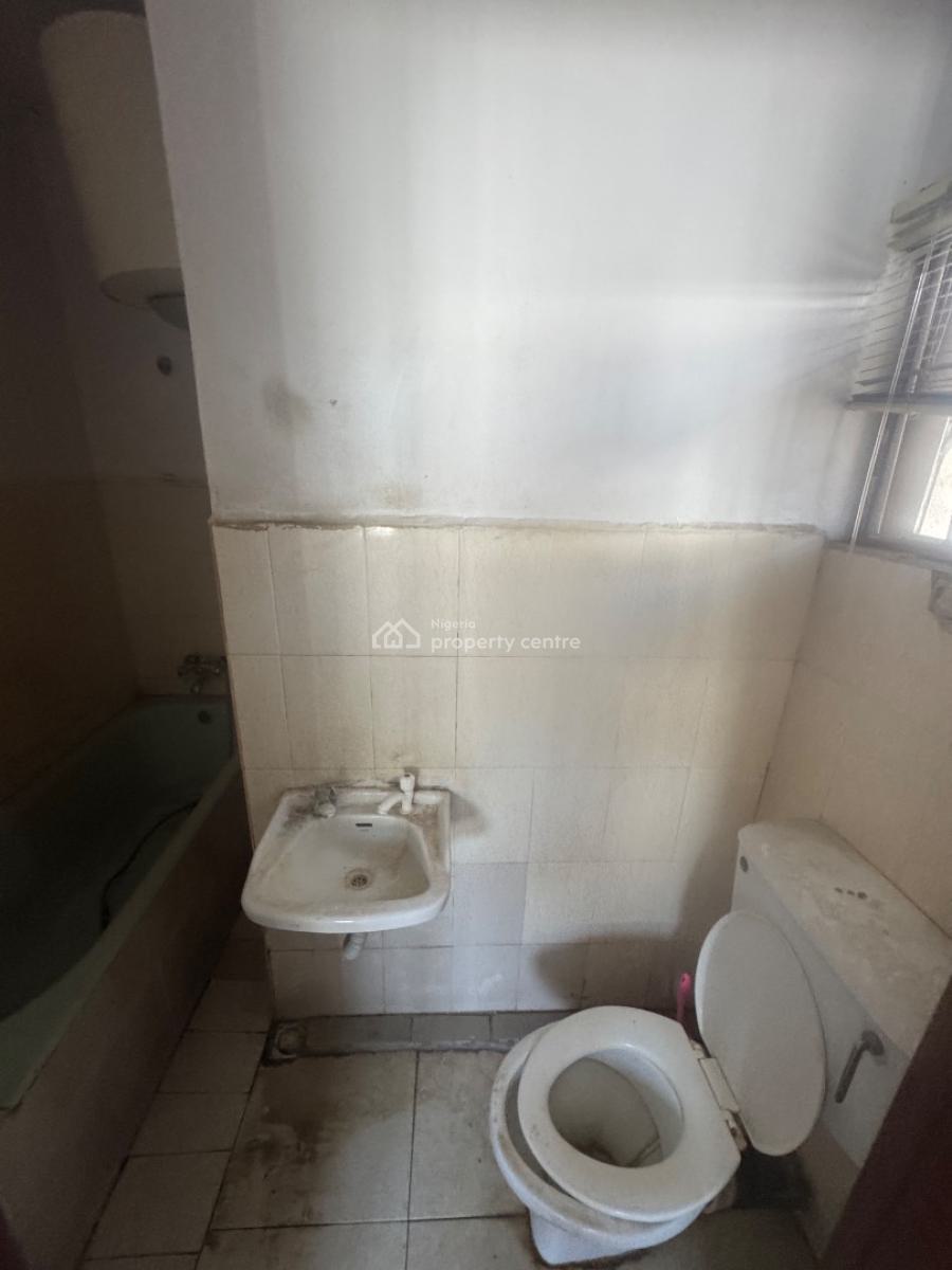 a Well Maintained 2 Bedroom Self Service Semi Detached Bungalow, Resttlement, Oniru, Victoria Island (vi), Lagos, Semi-detached Duplex for Rent
