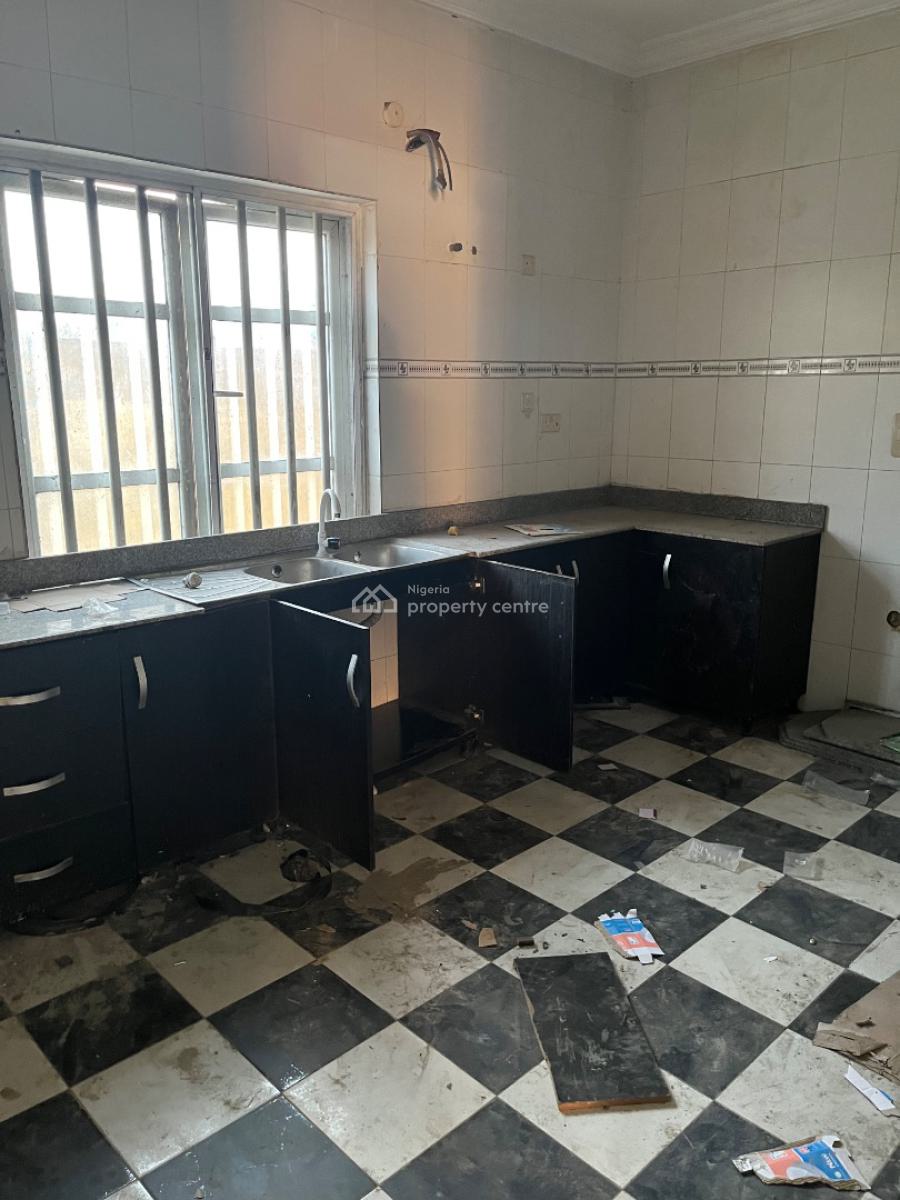 Beautiful Luxury 5 Bedroom Terrace Duplex, Mobil Road, Ilaje, Ajah, Lagos, Terraced Duplex for Rent