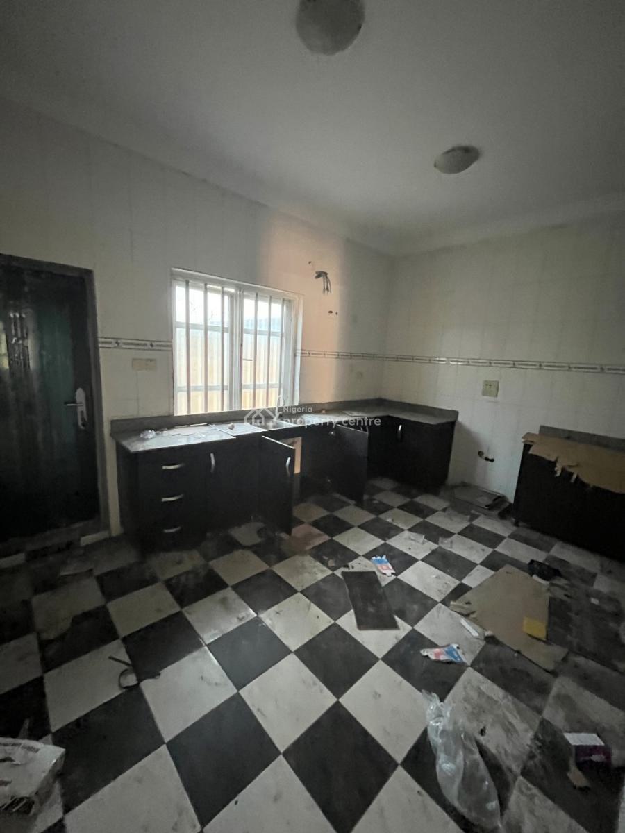 Beautiful Luxury 5 Bedroom Terrace Duplex, Mobil Road, Ilaje, Ajah, Lagos, Terraced Duplex for Rent