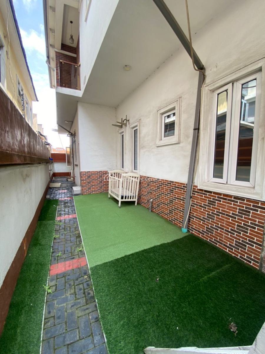 4 Bedroom Semidetached Duplex with Bq, Idado, Lekki, Lagos, Semi-detached Duplex for Rent