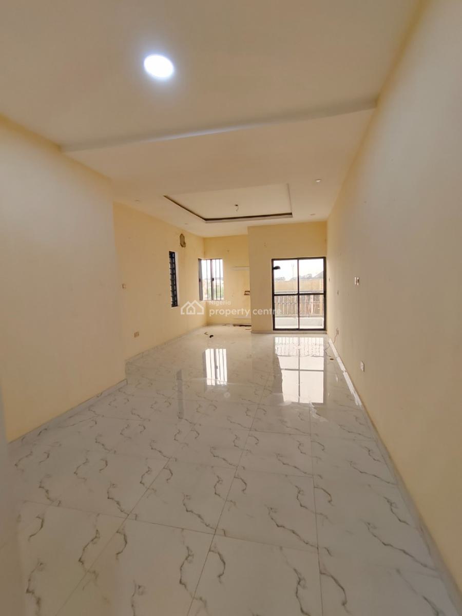 Sharp 2 Bedrooms Apartment, Off Abraham Adesanya, Ajah, Lagos, Flat / Apartment for Rent