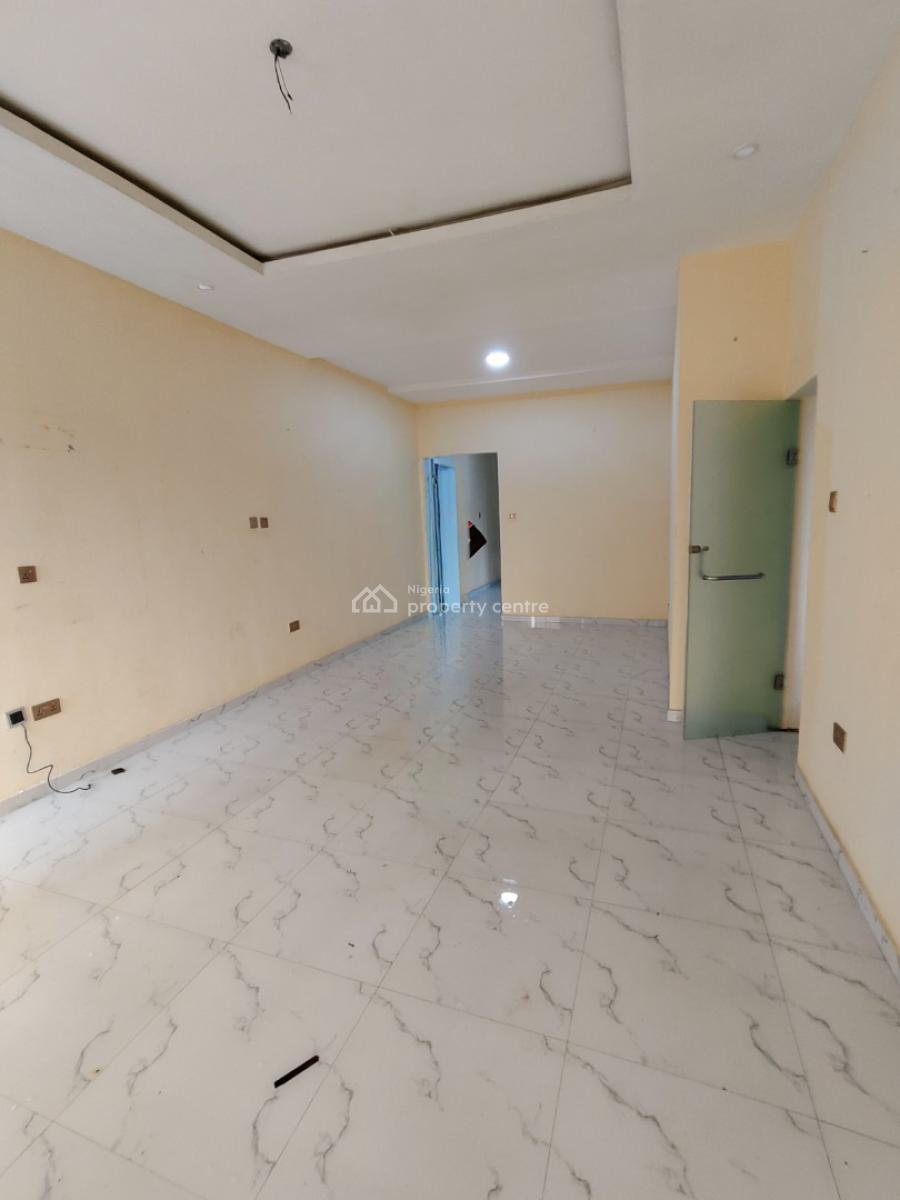 Sharp 2 Bedrooms Apartment, Off Abraham Adesanya, Ajah, Lagos, Flat / Apartment for Rent