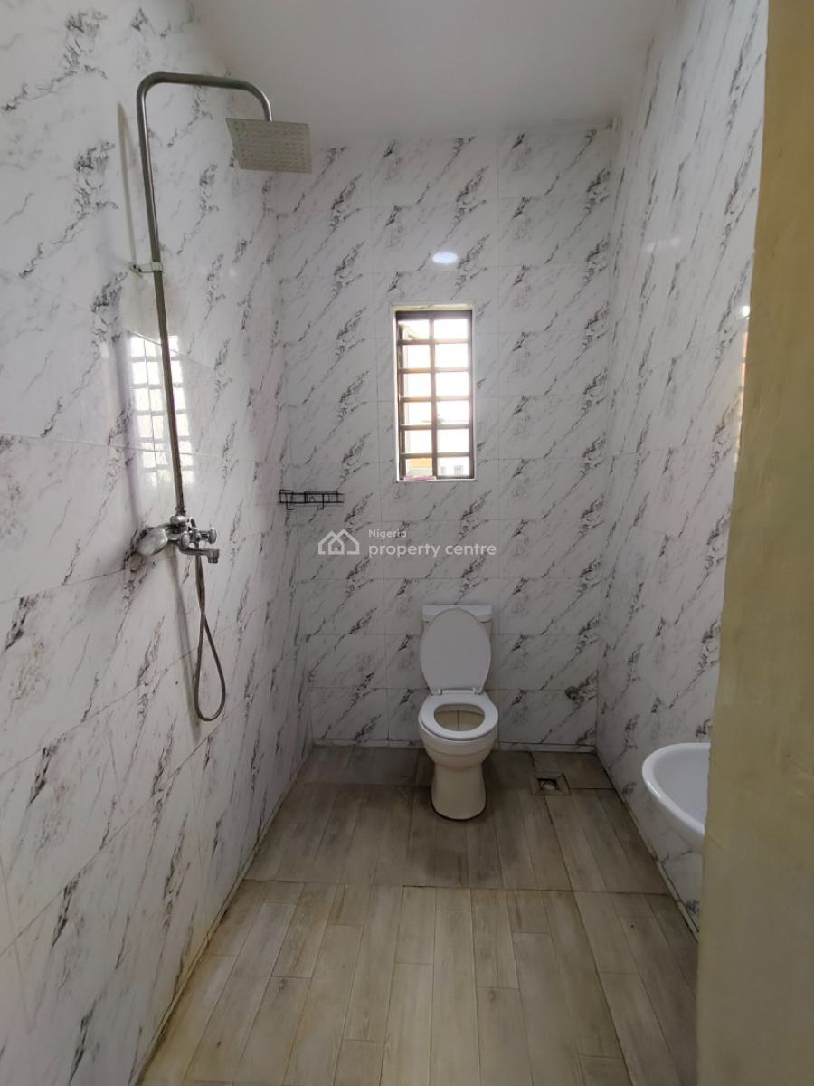 Sharp 2 Bedrooms Apartment, Off Abraham Adesanya, Ajah, Lagos, Flat / Apartment for Rent