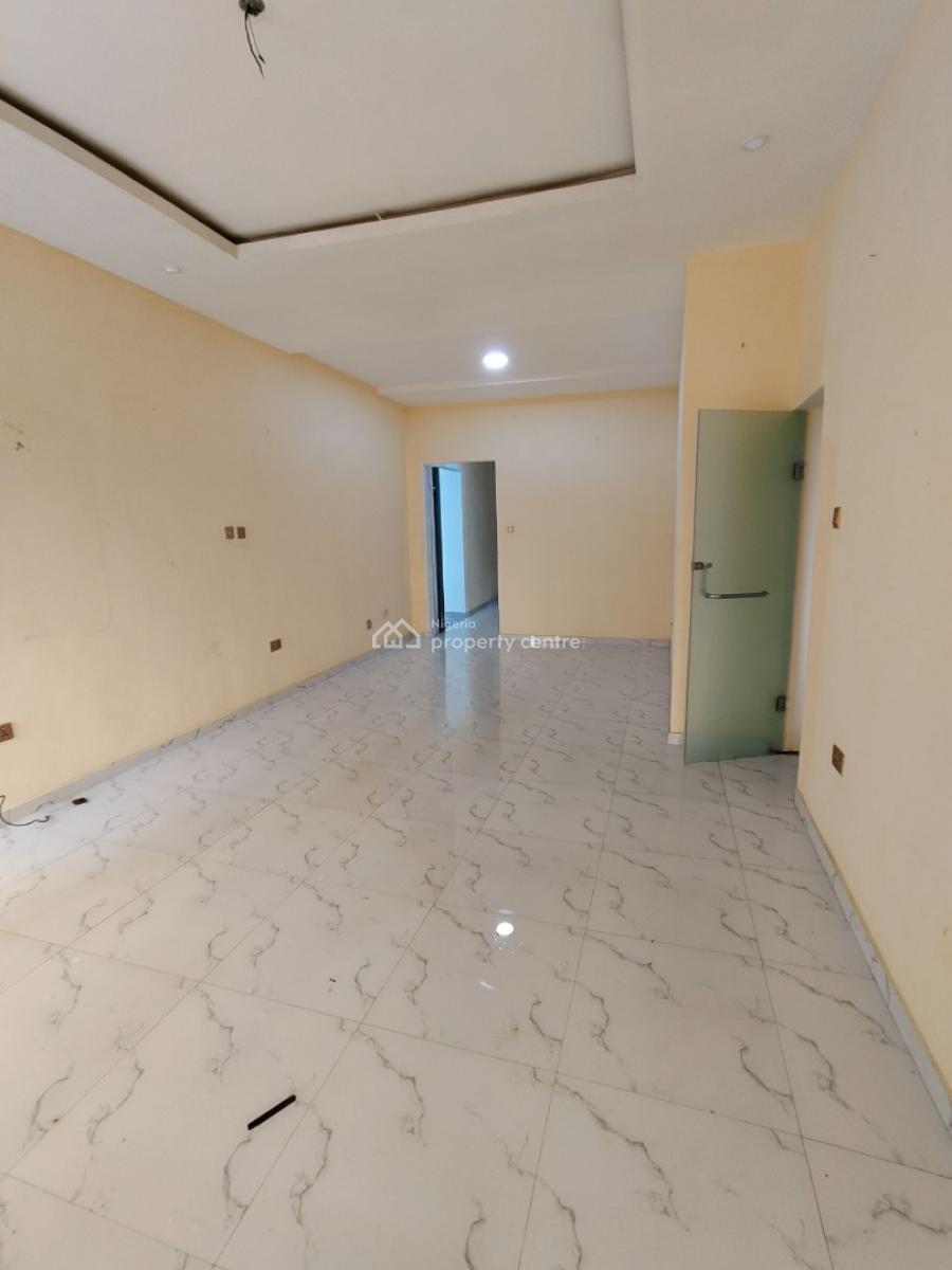 Sharp 2 Bedrooms Apartment, Off Abraham Adesanya, Ajah, Lagos, Flat / Apartment for Rent