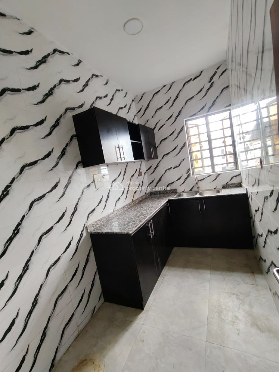 Sharp 2 Bedrooms Apartment, Off Abraham Adesanya, Ajah, Lagos, Flat / Apartment for Rent