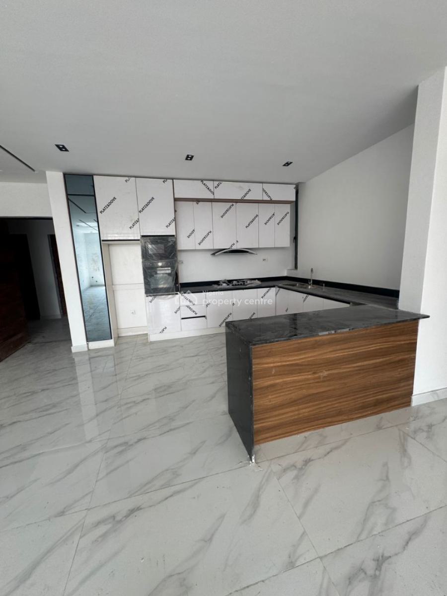 Luxury 2 Bedroom Apartment, Lekki Right Off Tf Kuboye, Lekki Phase 1, Lekki, Lagos, Flat / Apartment for Sale