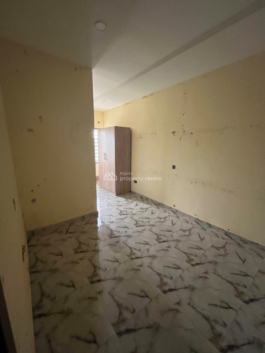 Clean and Nice 2 Bedroom Flat, Abraham Adesanya, Ajah, Lagos, House for Rent