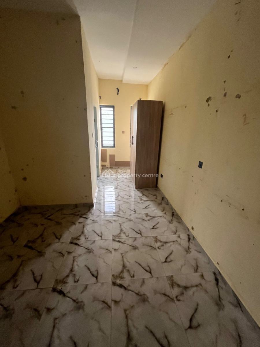Clean and Nice 2 Bedroom Flat, Abraham Adesanya, Ajah, Lagos, House for Rent