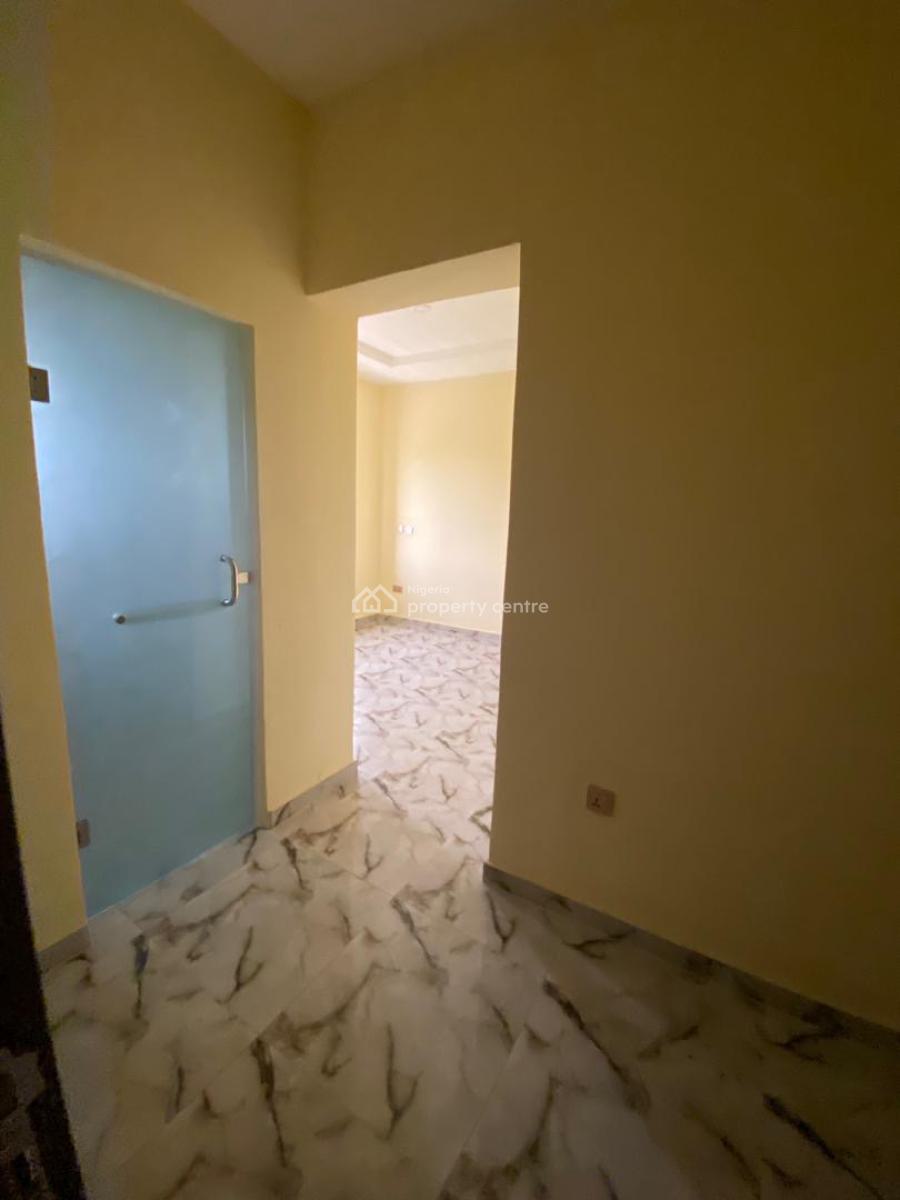 Clean and Nice 2 Bedroom Flat, Abraham Adesanya, Ajah, Lagos, House for Rent