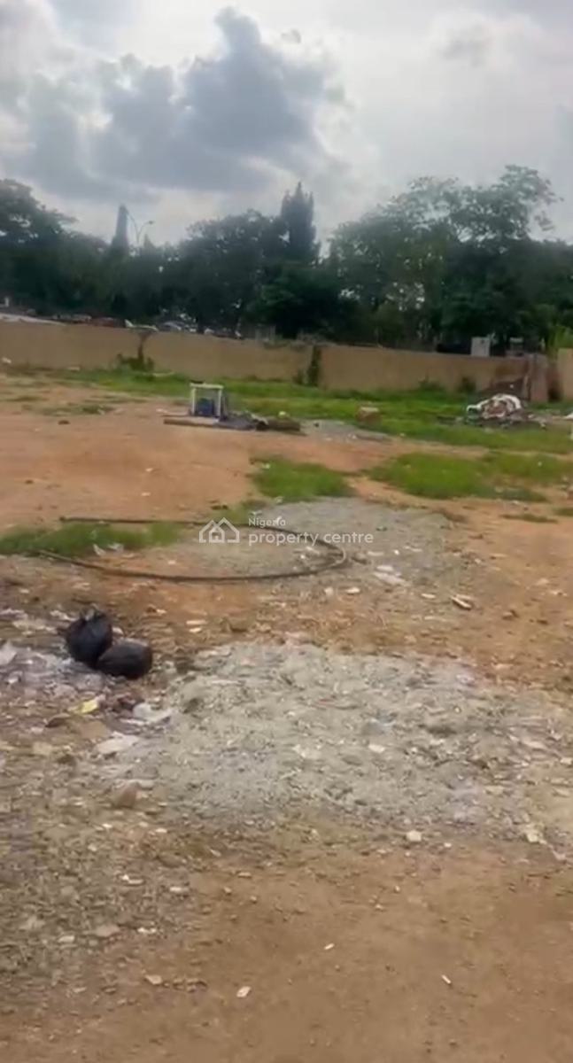 2800 Square Meters Commercial Land in a Great Location, Off Ademola Adetokunbo, Wuse 2, Abuja, Land for Sale