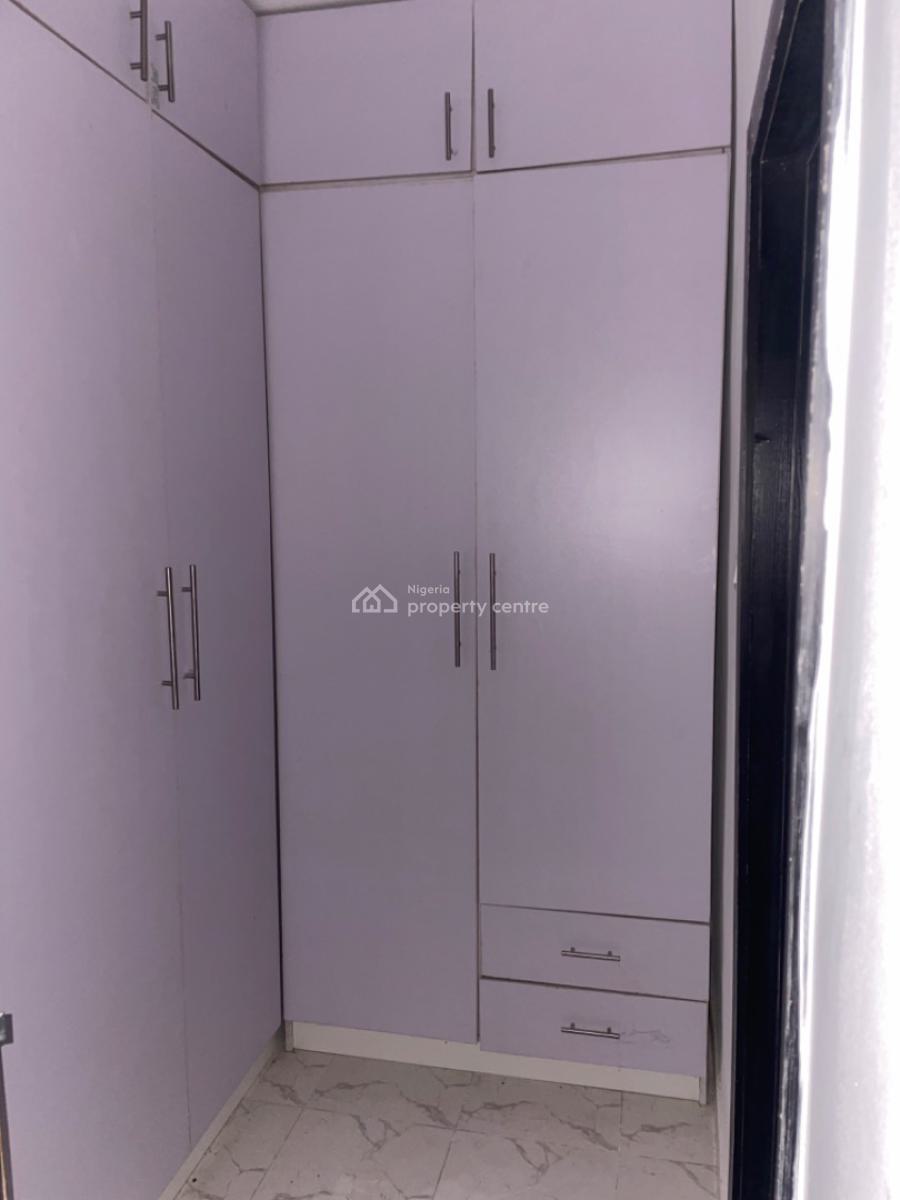 Exclusive 4 Bedroom Terraced Duplex, Ologolo, Lekki, Lagos, Terraced Duplex for Rent