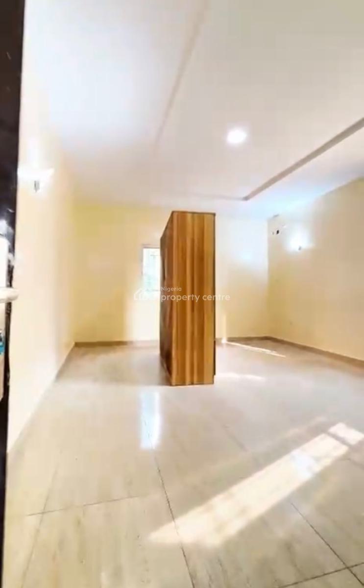 a Standard Neatly Revamped 3 Bedroom Flat, Jabi, Abuja, Flat / Apartment for Rent