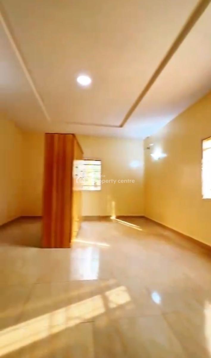 a Standard Neatly Revamped 3 Bedroom Flat, Jabi, Abuja, Flat / Apartment for Rent