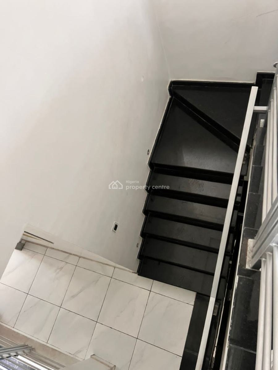 Massive Luxury 5bedroom Property, Pinnock Beach Estate, Osapa, Lekki, Lagos, Semi-detached Duplex for Rent