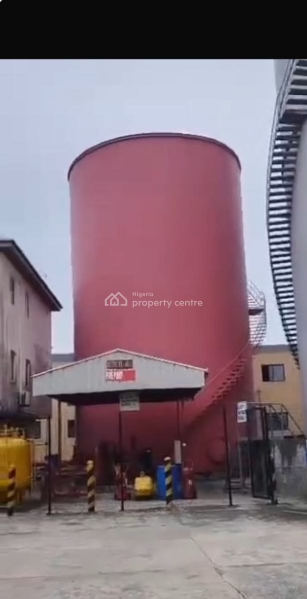 Massive Tank Farm, Apapa, Lagos, Tank Farm for Sale