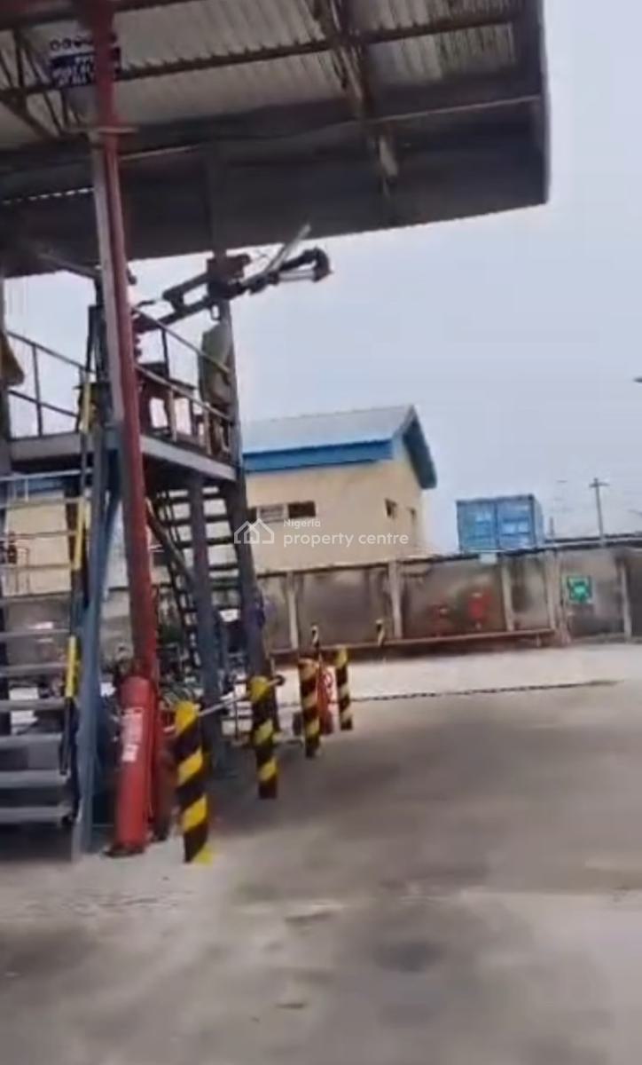Massive Tank Farm, Apapa, Lagos, Tank Farm for Sale