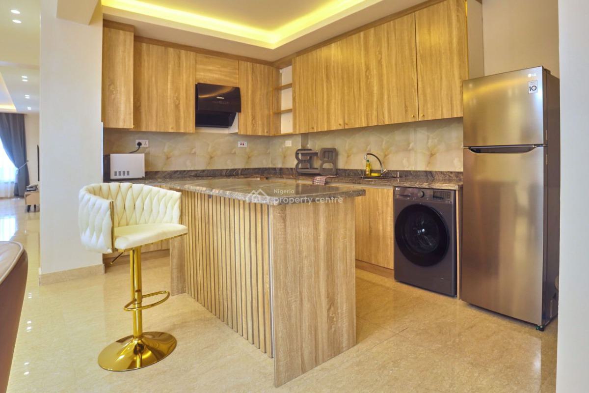 a Luxury Block of Flat, Lekki Phase 1, Lekki, Lagos, Commercial Property for Sale