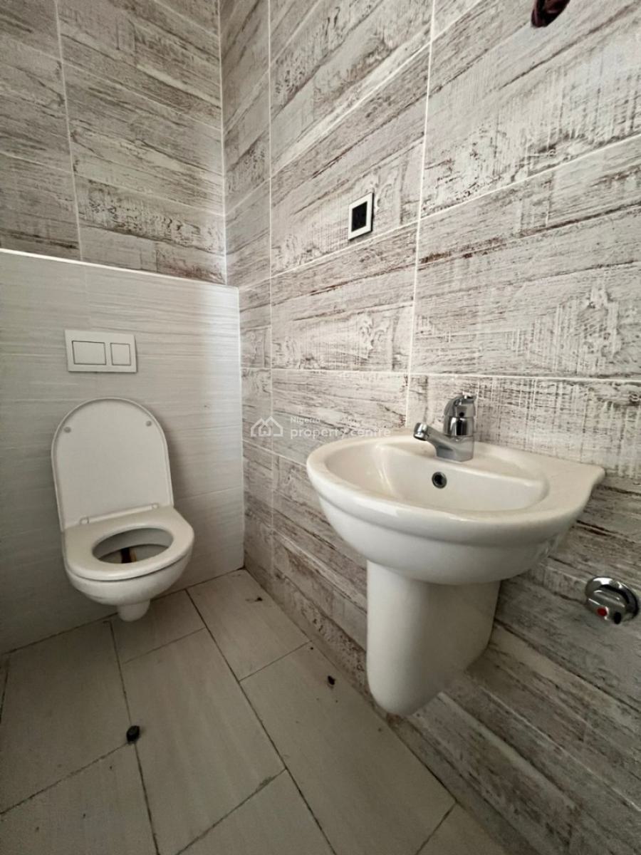 5-bedroom Semi-detached Duplex, Pinnock Beach Estate, Hazel Close, Osapa, Lekki, Lagos, Detached Duplex for Rent