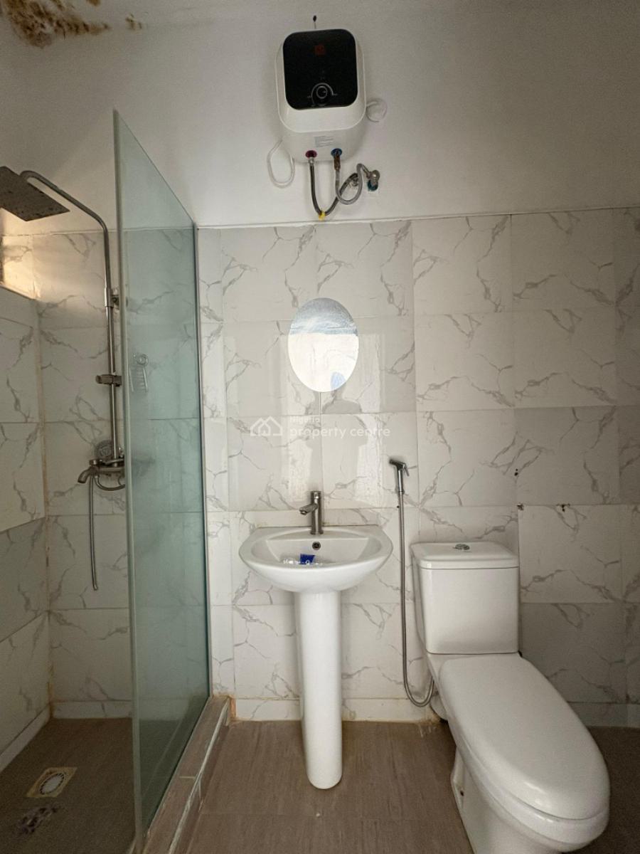 3-bedroom Duplex with Massive Compound & Good Water Supply, Ikota, Lekki, Lagos, Terraced Duplex for Sale