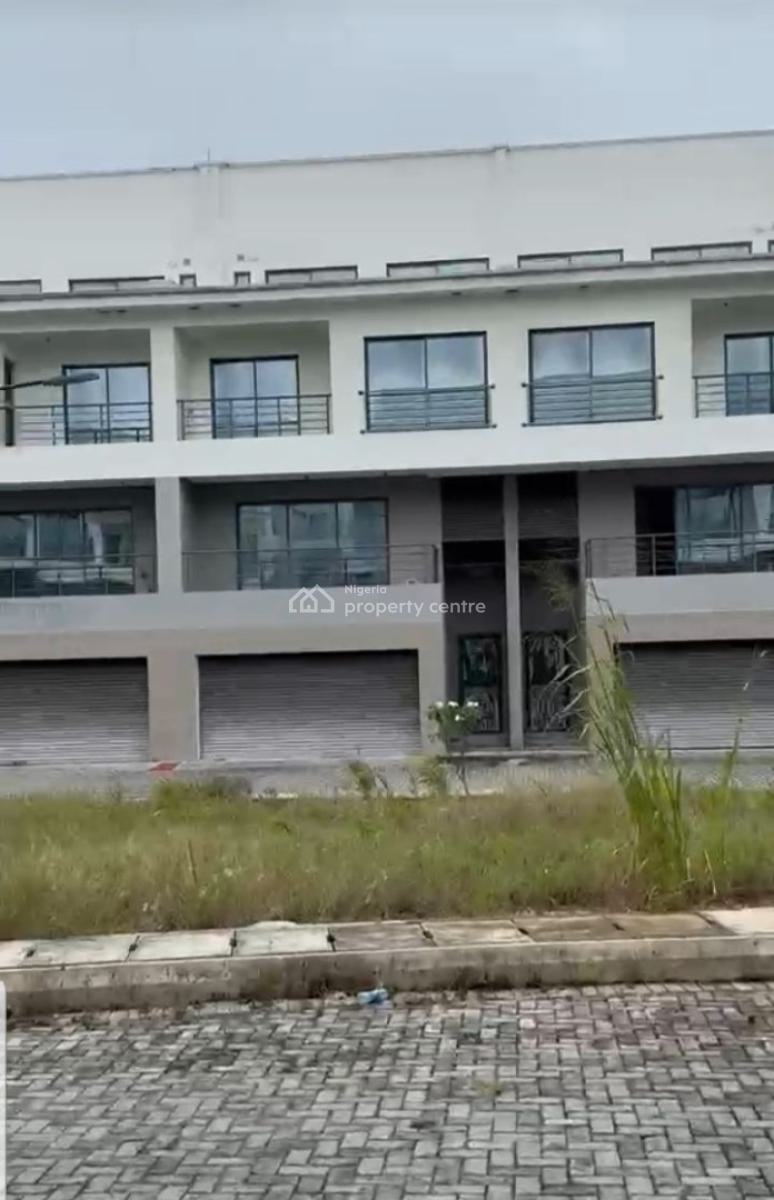 Brand New 4 Bedroom Townhouse with Maids Room  (corner Unit), Twin Lake Estate, Chevron, Lekki, Lagos, House for Sale