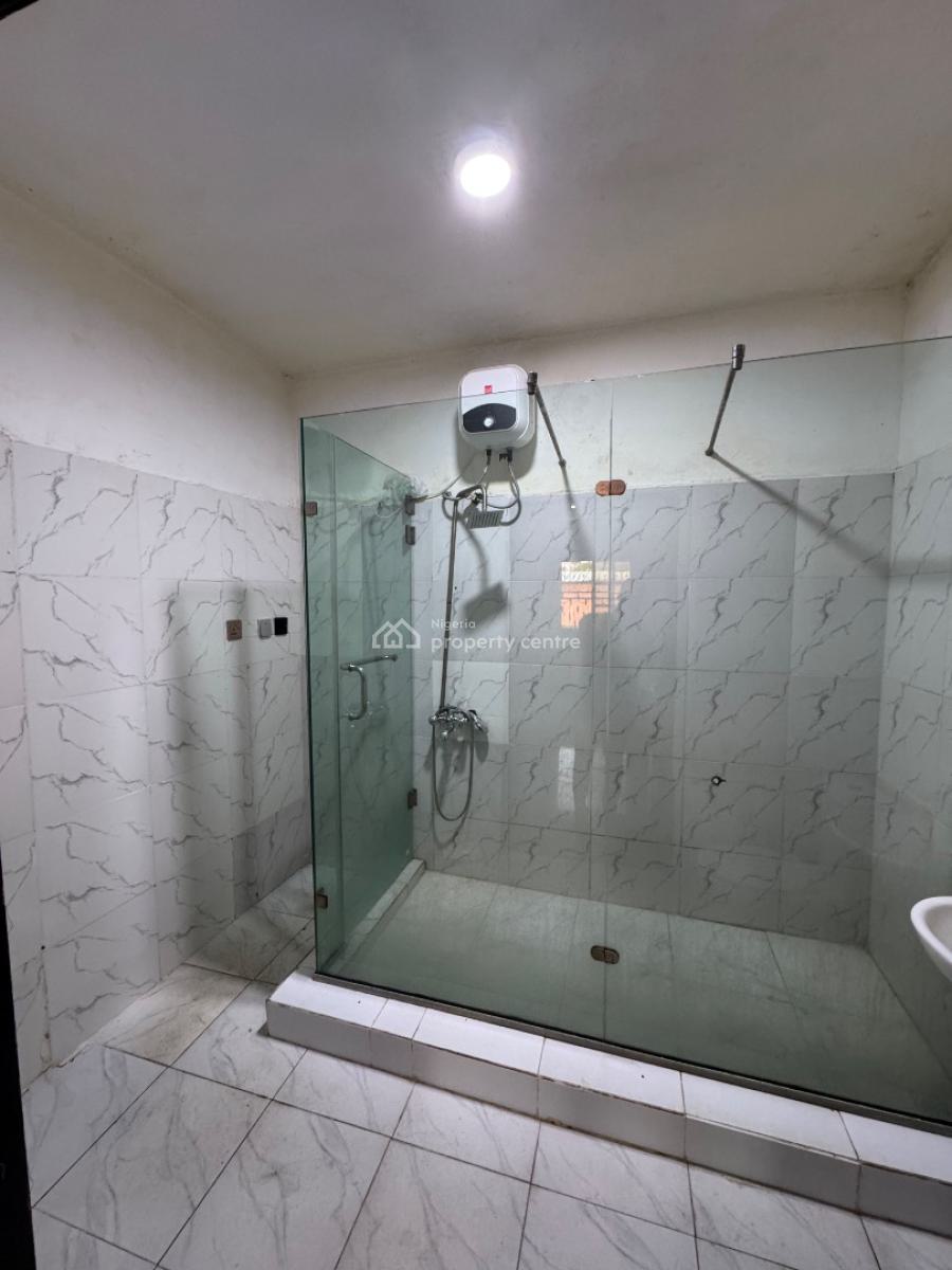 Spacious Self Contain Studio, Lekki Phase 1, Lekki, Lagos, Self Contain (single Rooms) for Rent