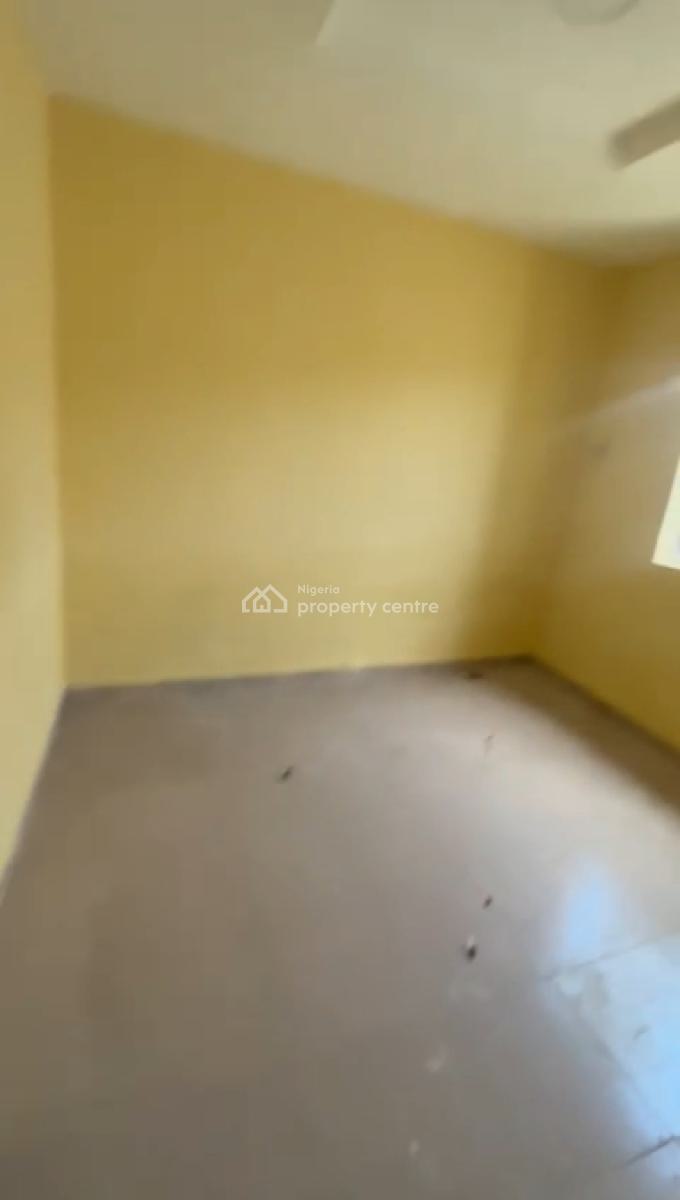 Brand New Specious Miniflat Alesh, Ilaje Road, Bariga, Shomolu, Lagos, Mini Flat (room and Parlour) for Rent