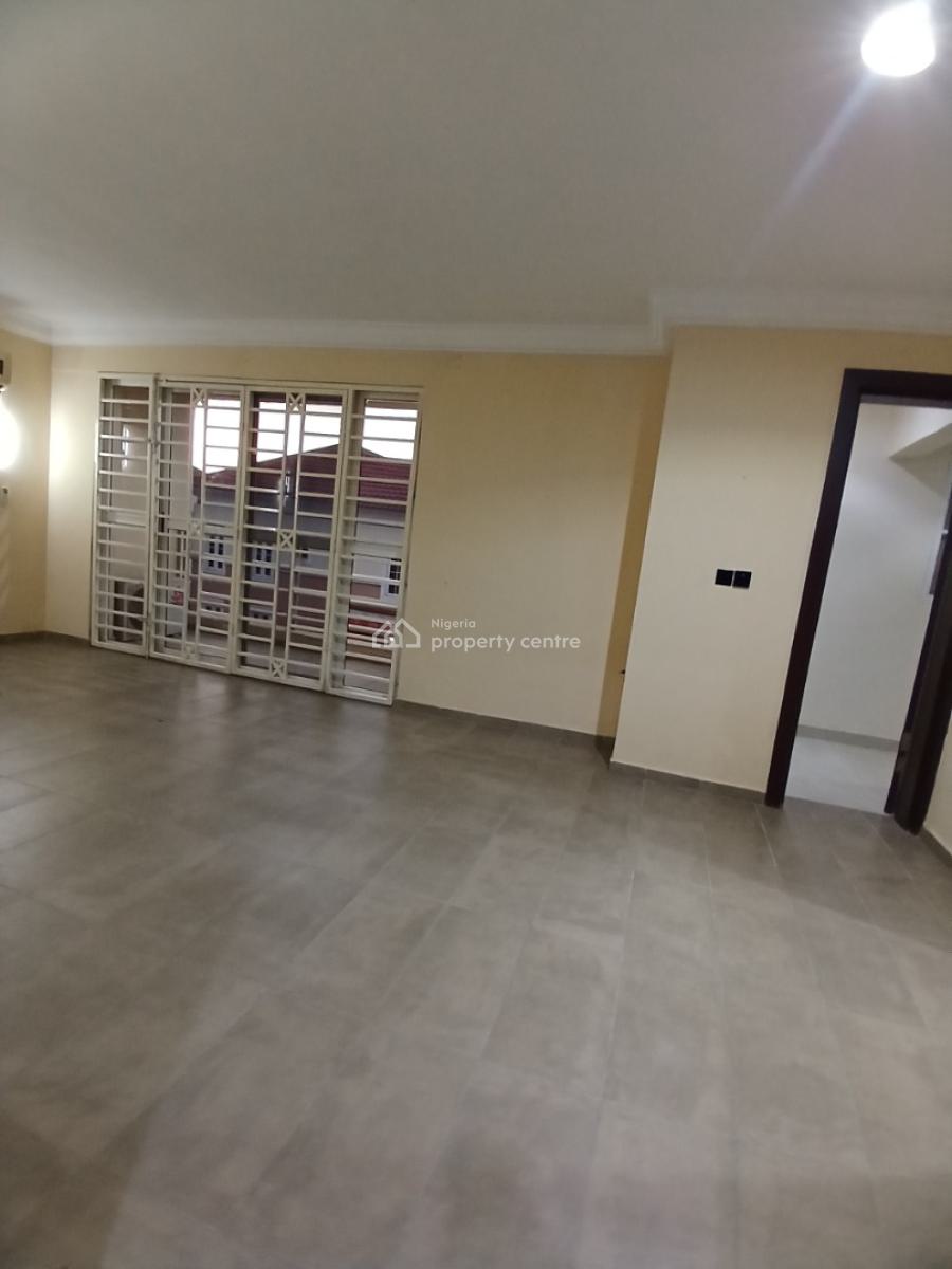 Well Renovated 3 Bedroom Terrace Duplex with 1room Bq, Asokoro Abuja Diplomatic Zone, Asokoro District, Abuja, Terraced Duplex for Rent