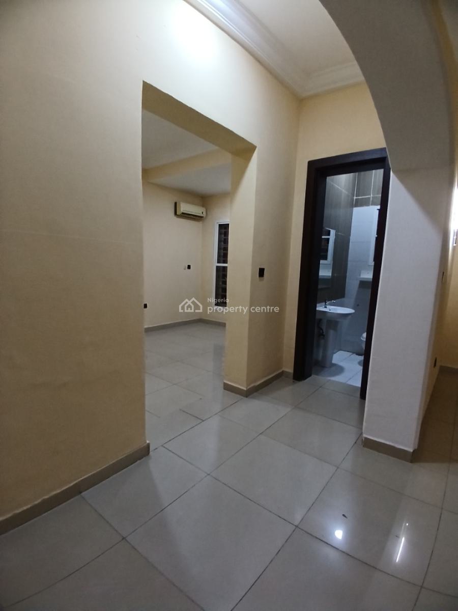 Well Renovated 3 Bedroom Terrace Duplex with 1room Bq, Asokoro Abuja Diplomatic Zone, Asokoro District, Abuja, Terraced Duplex for Rent