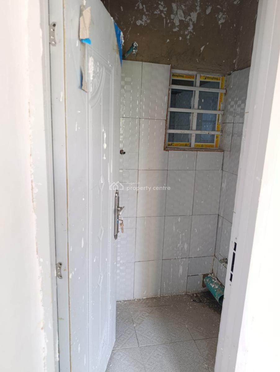 Luxury Fine Executive Self Contain, Yaba, Lagos, Self Contain (single Rooms) for Rent