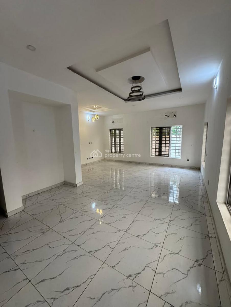 3 Bedrooms Apartment with Swimming Available, Victoria Island (vi), Lagos, Flat / Apartment for Rent