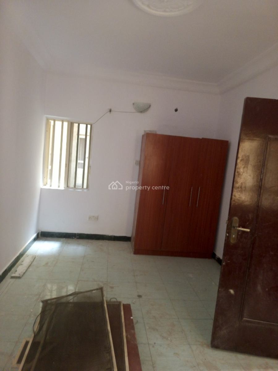 Spacious Self Contain Upstairs, Wood Lounge Estate, Mobil Road, Ilaje, Ajah, Lagos, Self Contain (single Rooms) for Rent