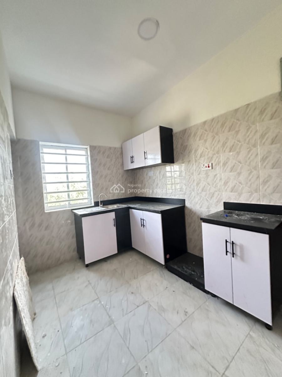 Lovely 2bedrooms Apartment Available, Ajah, Lekki, Lagos, Flat / Apartment for Sale