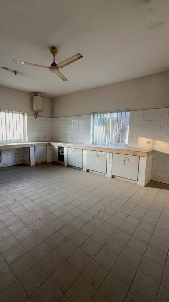 Office and Company Build of 5bedroom in a Larger Expanse, Jabi, Jabi, Abuja, Detached Duplex for Rent