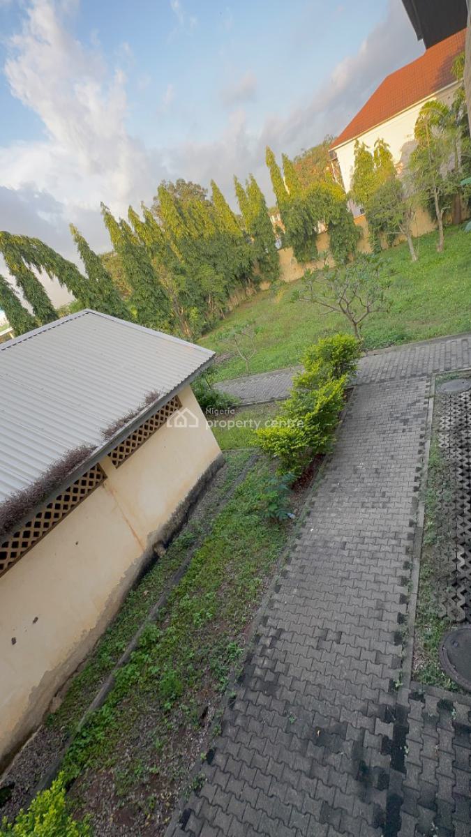 Office and Company Build of 5bedroom in a Larger Expanse, Jabi, Jabi, Abuja, Detached Duplex for Rent