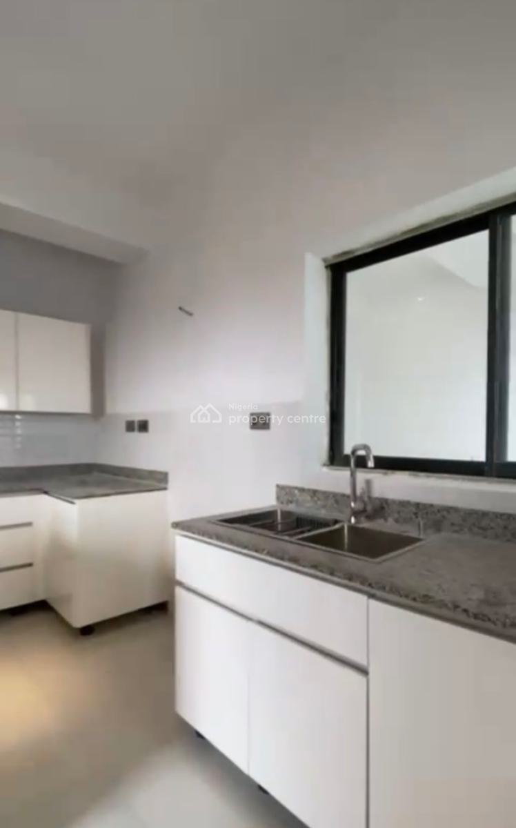 3 Bedroom Masionette, Lekki Phase 1, Lekki, Lagos, House for Sale