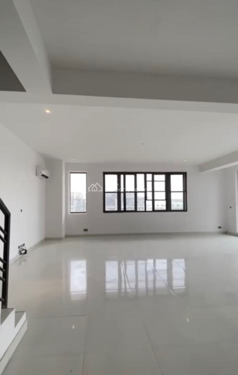 3 Bedroom Masionette, Lekki Phase 1, Lekki, Lagos, House for Sale