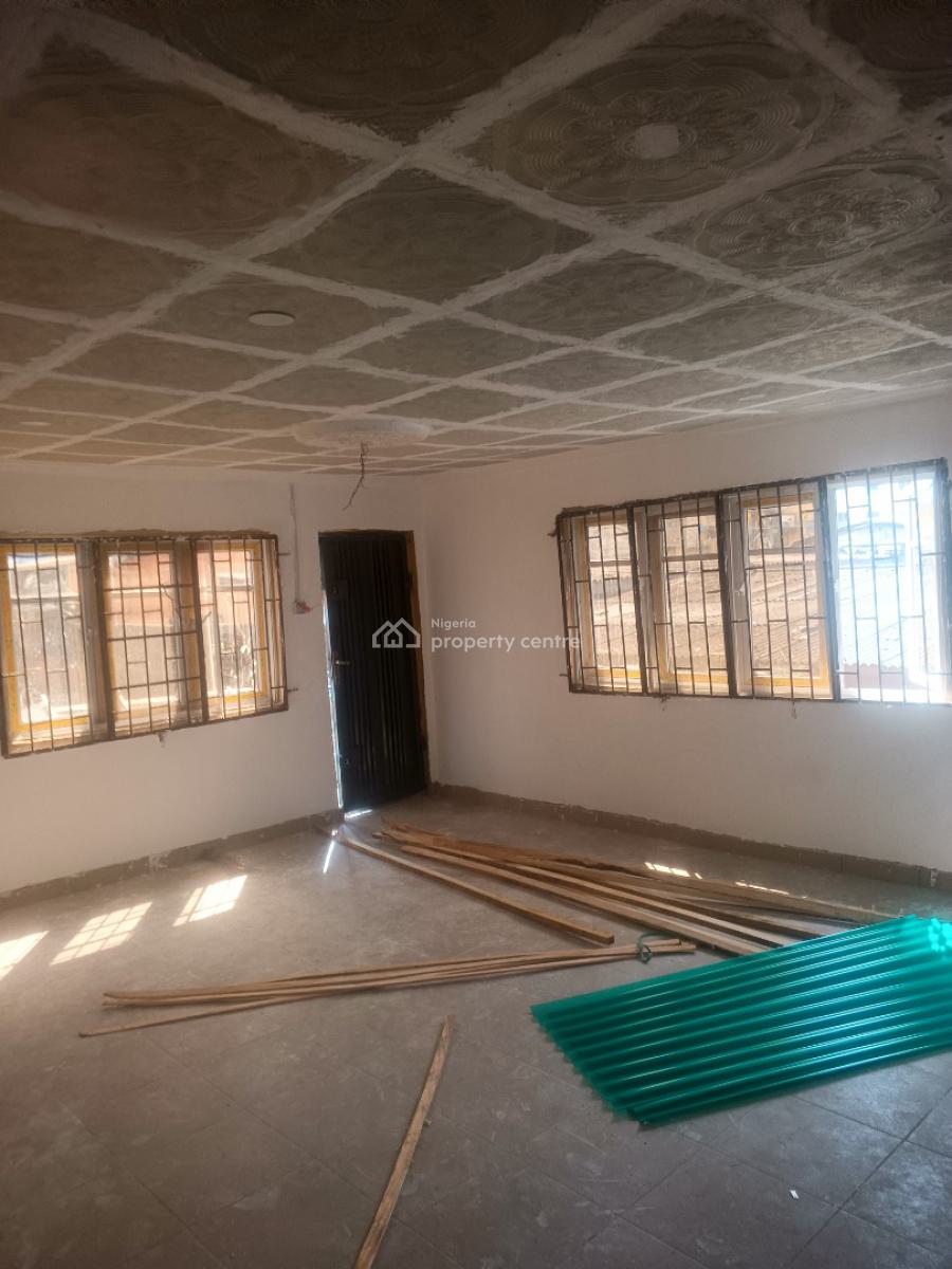 Renovated Spacious 2 Bedrom Flat (upstairs), Lovely Environment Off College Road Ogba-ikeja, Ogba, Ikeja, Lagos, Flat / Apartment for Rent