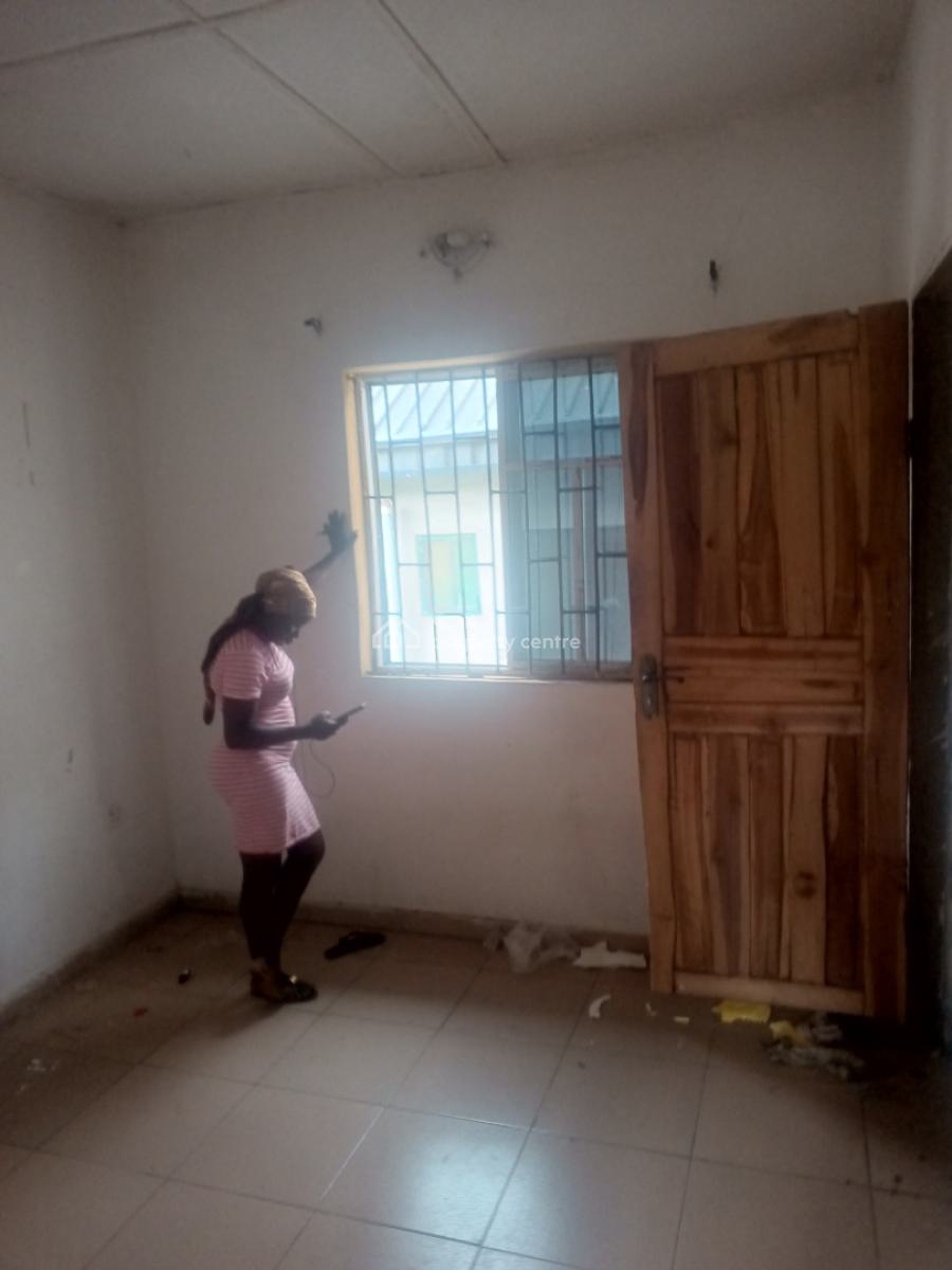Renovated Spacious 2 Bedrooms Flat (upstairs), Off College Road, Ogba, Ikeja, Lagos, Flat / Apartment for Rent