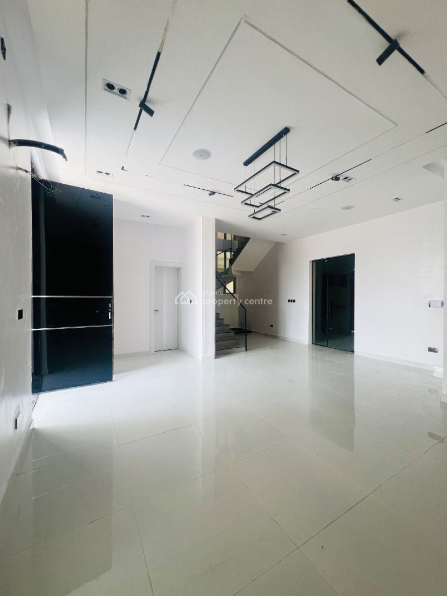 5 Bedroom Fully Detached Home, Chevron Lekki Lagos, Lekki, Lagos, Detached Duplex for Sale