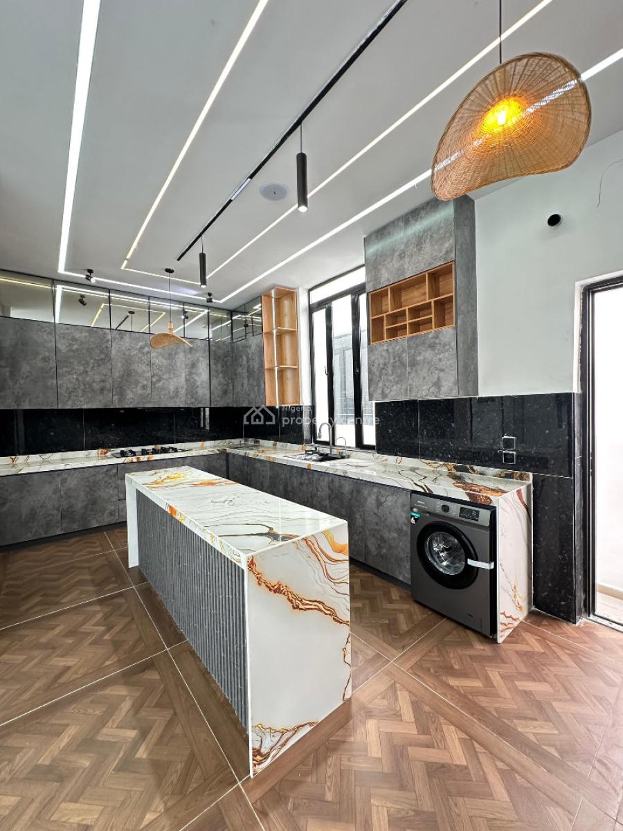 Spacious Luxury 5 Bedroom Fully Detached Duplex with Bq, Swimming Pool, 2nd Toll Gate, Lekki, Lagos, Detached Duplex for Sale
