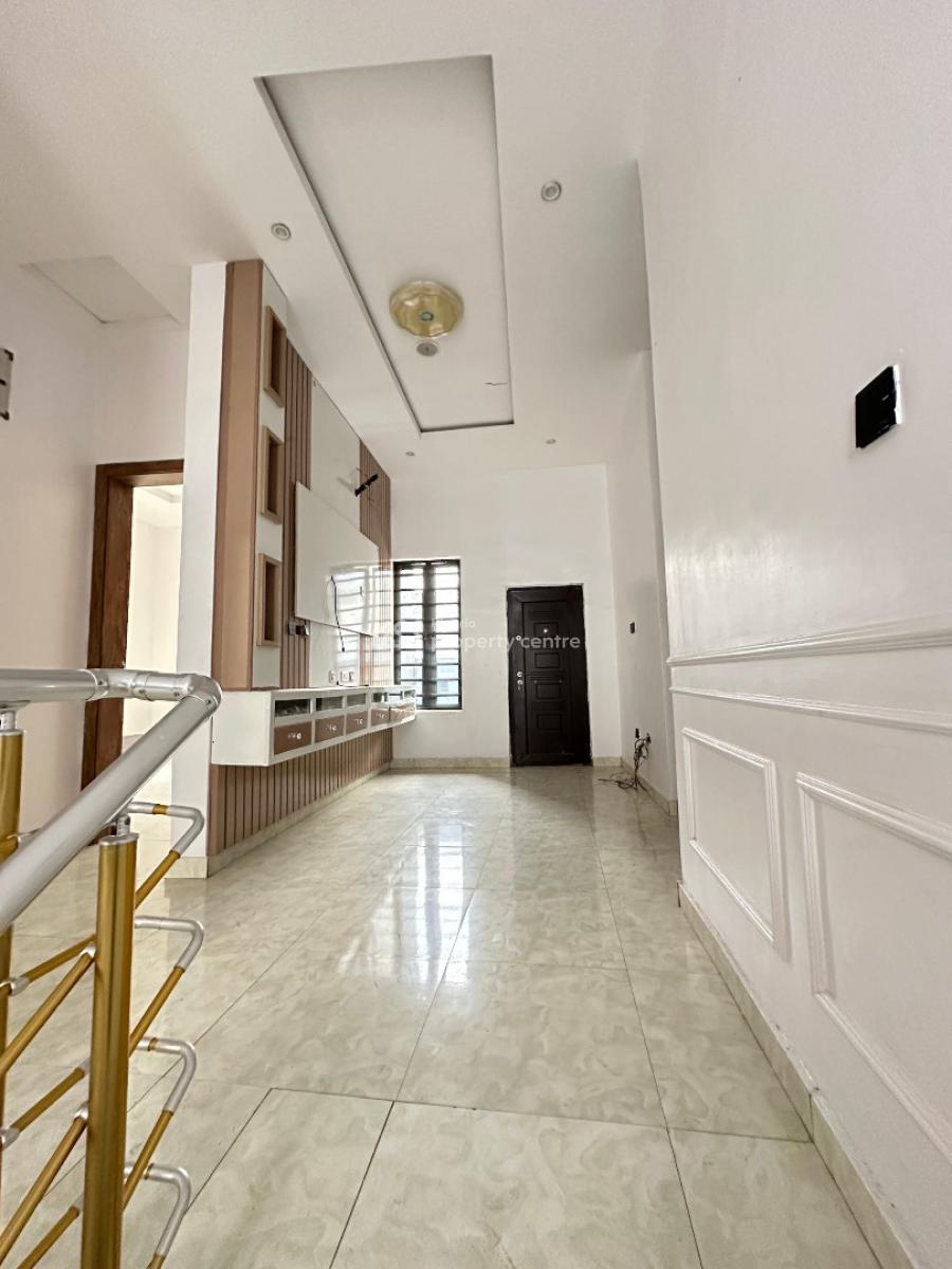 Well-built Spacious Luxury 5 Bedroom Fully Detached Duplex with Bq, 2nd Toll Gate, Lekki, Lagos, Detached Duplex for Sale