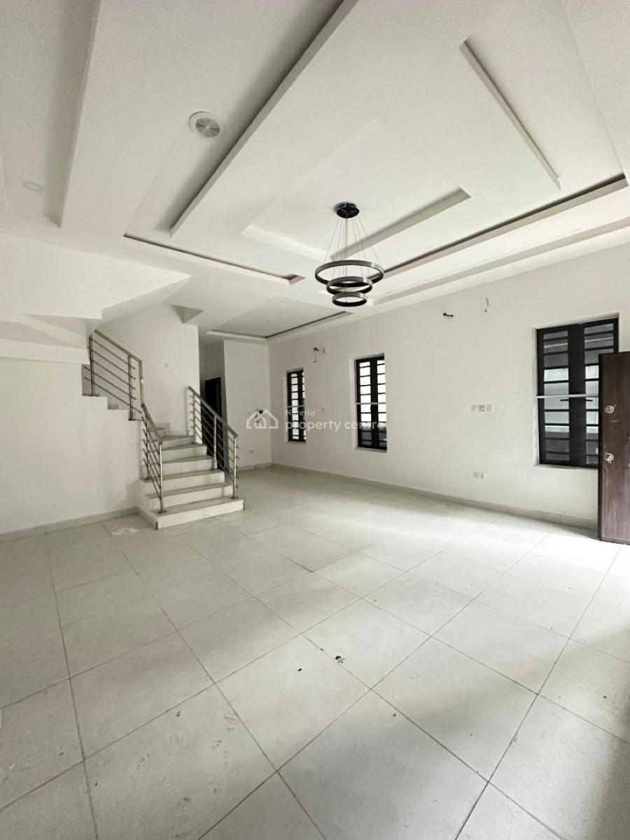 Well-built Spacious Affordable 4 Bedroom Semi-detached Duplex with Bq, 2nd Toll Gate, Lekki, Lagos, Semi-detached Duplex for Sale