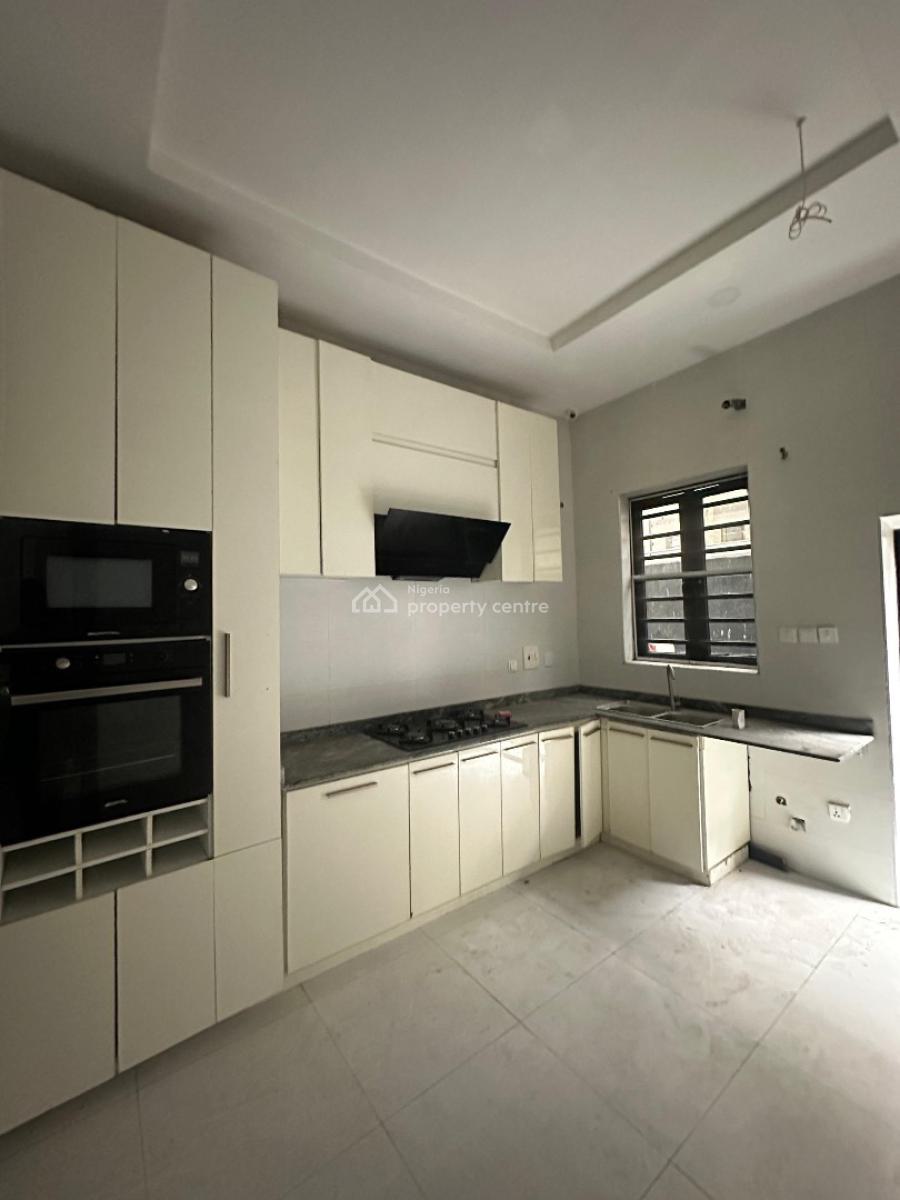 Well-built Spacious Affordable 4 Bedroom Semi-detached Duplex with Bq, 2nd Toll Gate, Lekki, Lagos, Semi-detached Duplex for Sale
