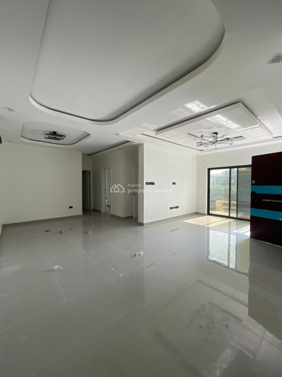 Affordable 2 Bedroom Apartment with Pool Suitable for Investment, Lekki, Lekki Phase 1, Lekki, Lagos, Detached Bungalow for Sale
