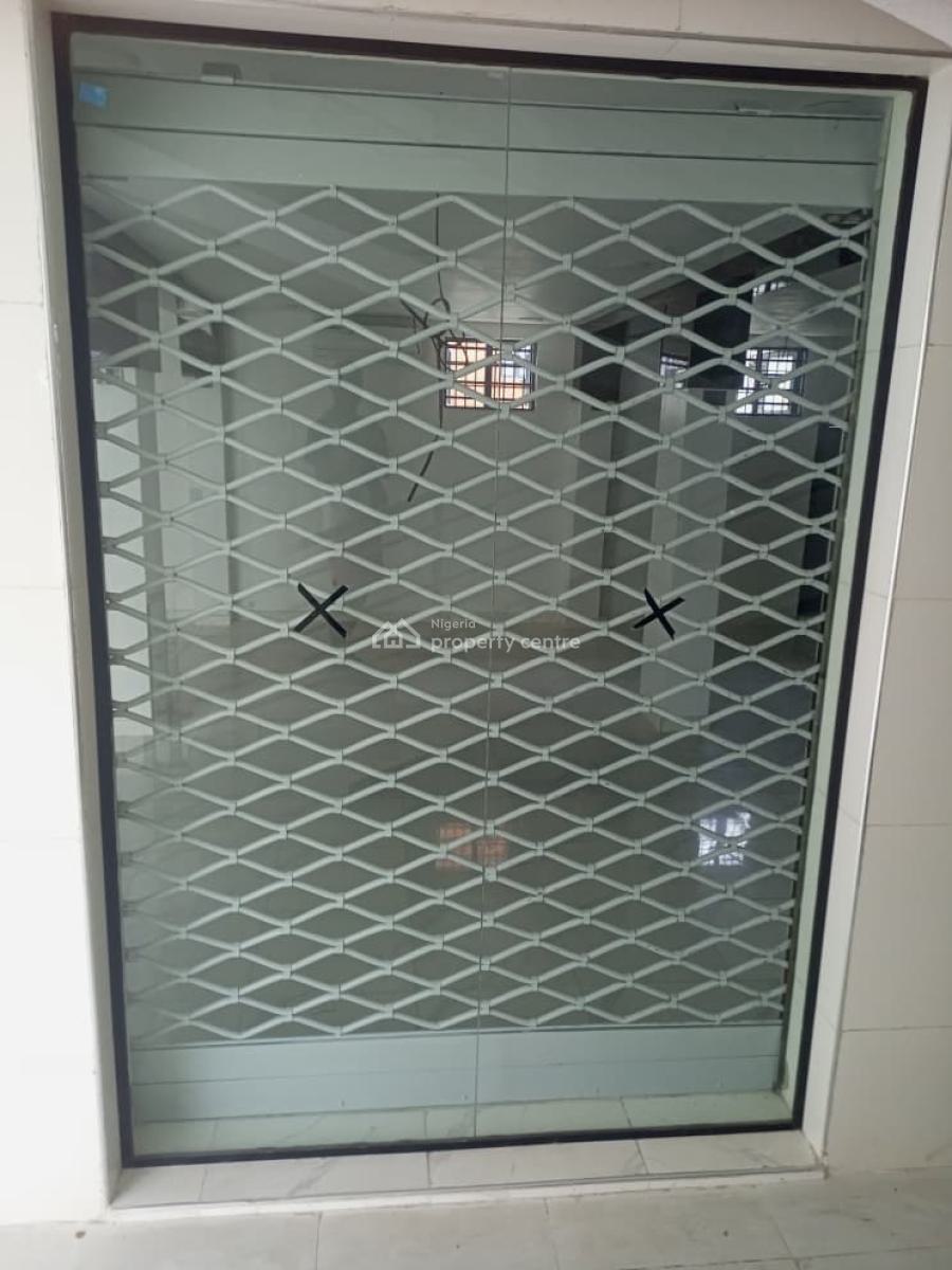 Luxury Shop, Mobile Road, Ajah, Lagos, Shop for Rent