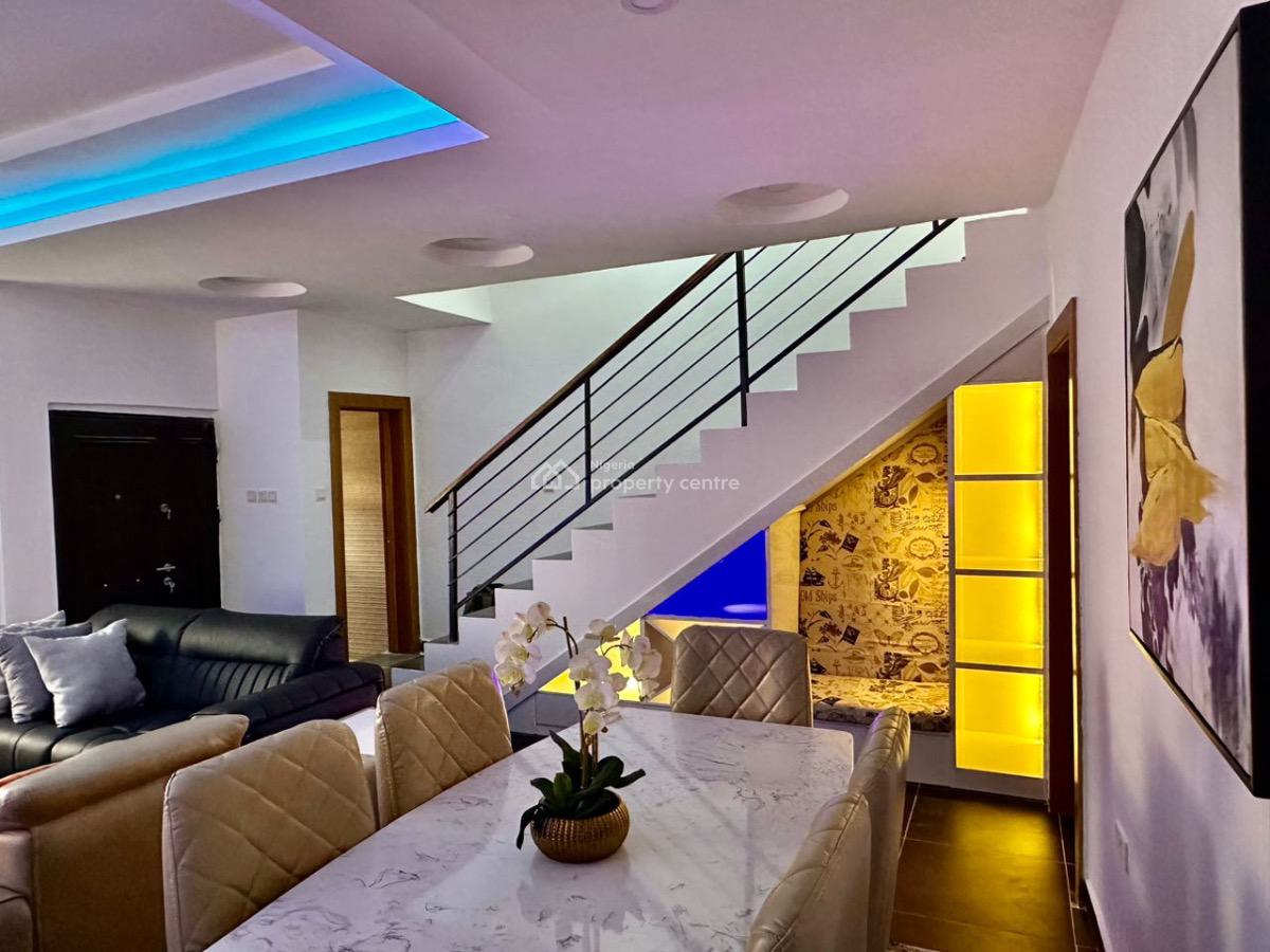 Luxurious 5bedroom Duplex  Location:lekki Phase 1, Lekki, Lekki Phase 1, Lekki, Lagos, Detached Duplex Short Let