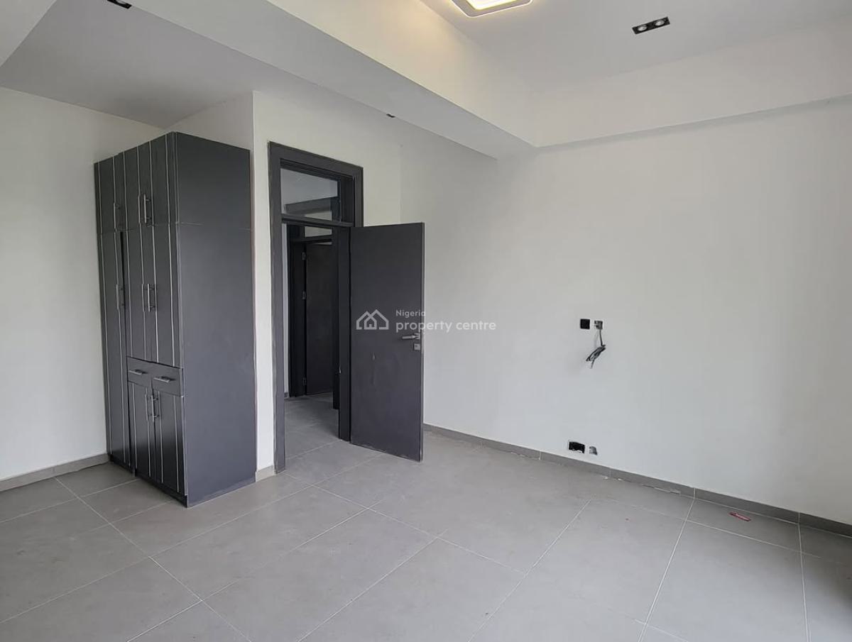 Fully Serviced 2-bedroom Maisonette with Bq, Old Ikoyi, Ikoyi, Lagos, Flat / Apartment for Rent