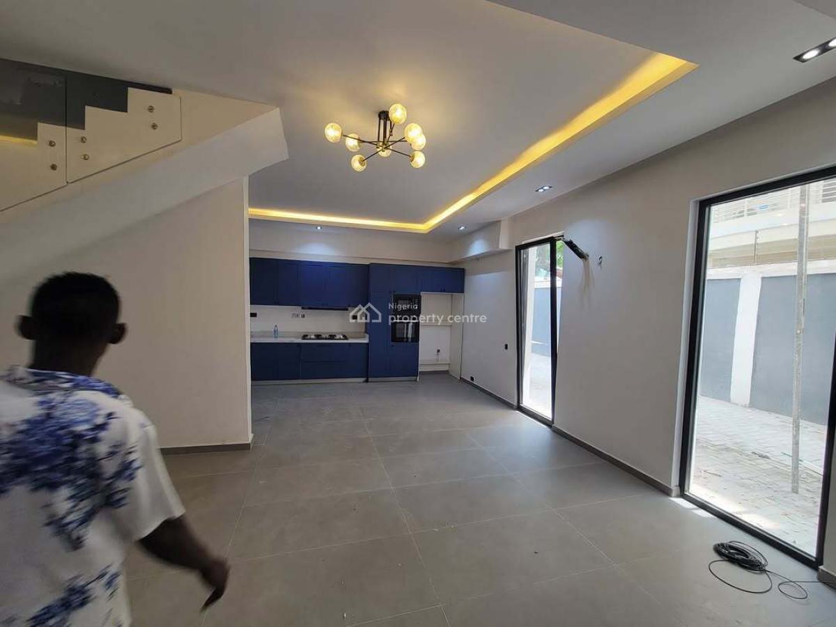 Fully Serviced 2-bedroom Maisonette with Bq, Old Ikoyi, Ikoyi, Lagos, Flat / Apartment for Rent