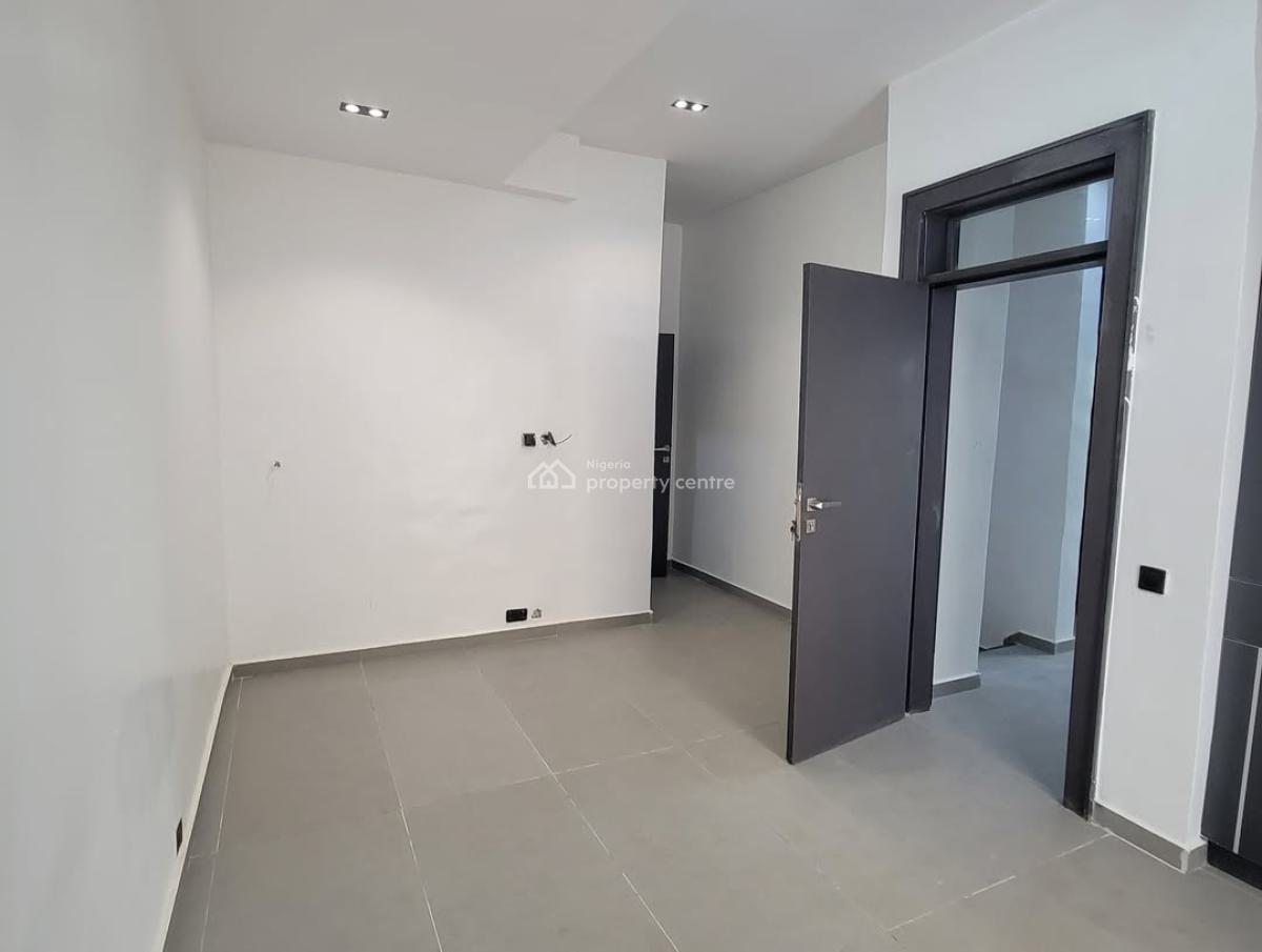 Fully Serviced 2-bedroom Maisonette with Bq, Old Ikoyi, Ikoyi, Lagos, Flat / Apartment for Rent