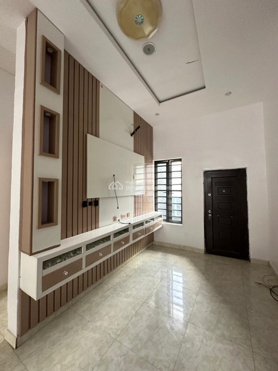 Spacious Luxury 5 Bedroom Fully Detached Duplex with Bq, Spacious 5 Bedroom Fully Detached Duplex with Bq in 2nd Toll Gate Lekk, Lekki, Lagos, Detached Duplex for Sale
